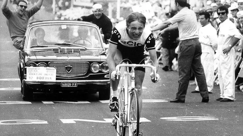 Davide Boifava vincitore della tappa Desenzano - Serniga nel 1971 - Foto © www.giornaledibrescia.it