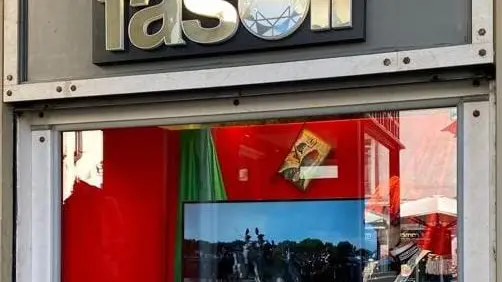 Carabinieri in vetrina