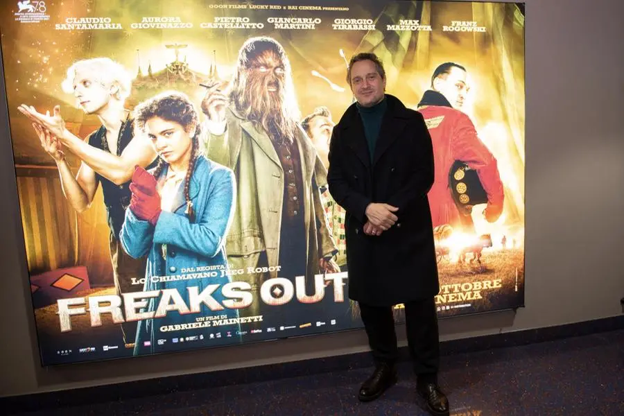 Le immagini della presentazione di «Freaks Out» con Claudio Santamaria