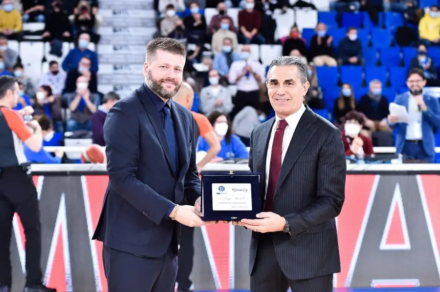 Brescia 74-Virtus Bologna 103