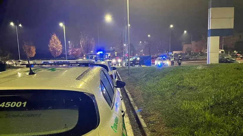 Le forze dell'ordine sul posto dell'incidente