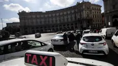 Nuove proteste. I taxisti sono contro la revisione delle licenze e annunciano una mobilitazione - Foto Ansa  © www.giornaledibrescia.it