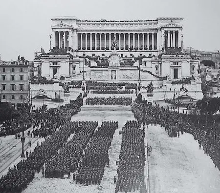 La tumulazione al Vittoriano il 4 novembre 1921
