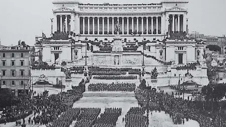 La tumulazione al Vittoriano il 4 novembre 1921