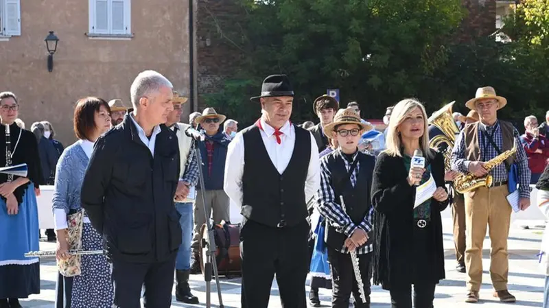 In piazza con noi a Pompiano