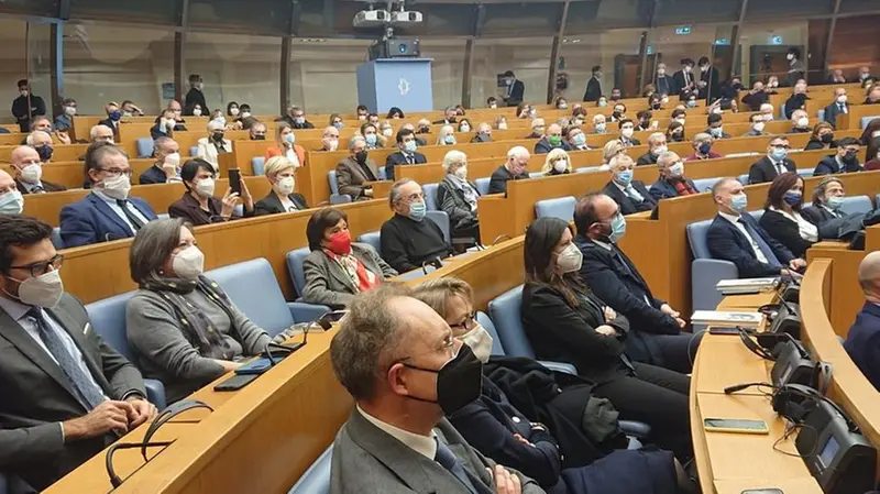 In platea. Quattrocento ad assistere al convegno nell’aula dei gruppi parlamentari della Camera a Roma