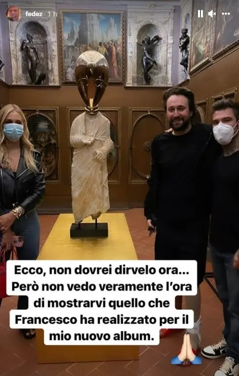 Chiara Ferragni e Fedez insieme a Francesco Vezzoli a Firenze