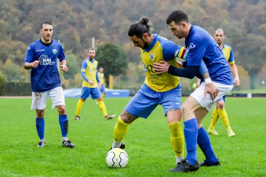 Calcio Seconda Categoria, Concesio-Eden Esine 2-1