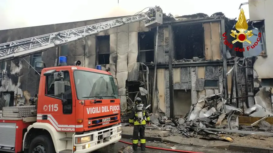 San Donato, soccorritori sul luogo della tragedia: 8 le vittime