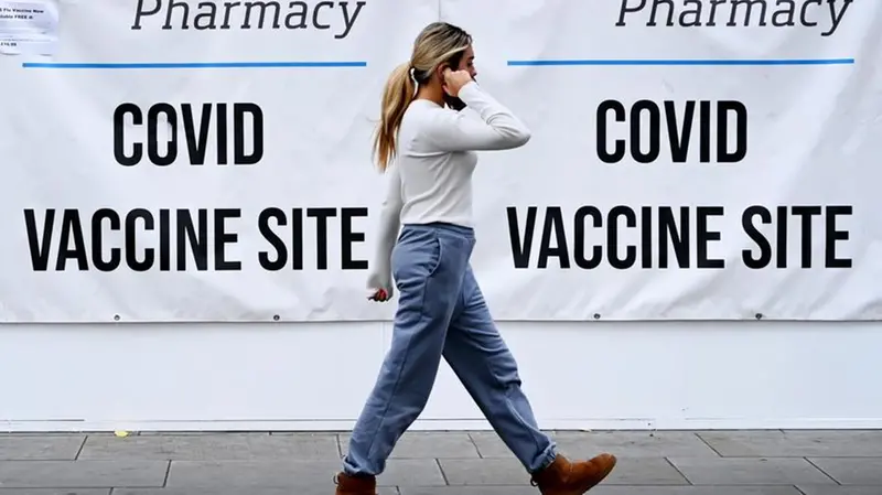 Un hub vaccinale a Londra. - © Foto EPA/ Andy Rain