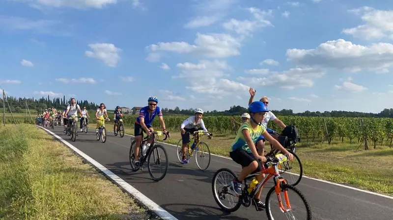 I partecipanti alla seconda giornata del Colnago cycling Fesitval
