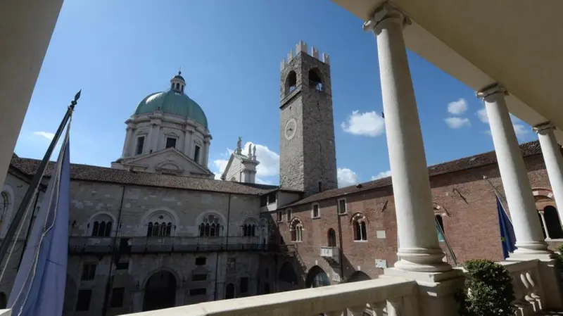 La sede della Provincia di Brescia - © www.giornaledibrescia.it