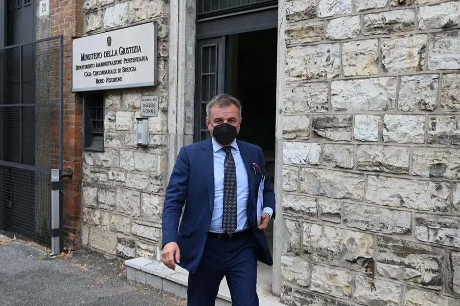 Interrogatorio in carcere per Paolo Vecchia assistito dal legale Lancellotti