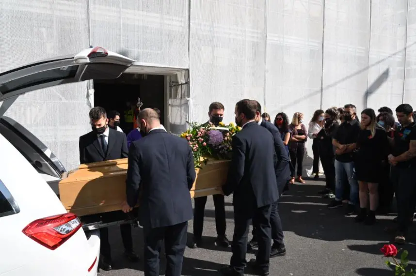 Ad Agnosine i funerali di Giuseppina Di Luca