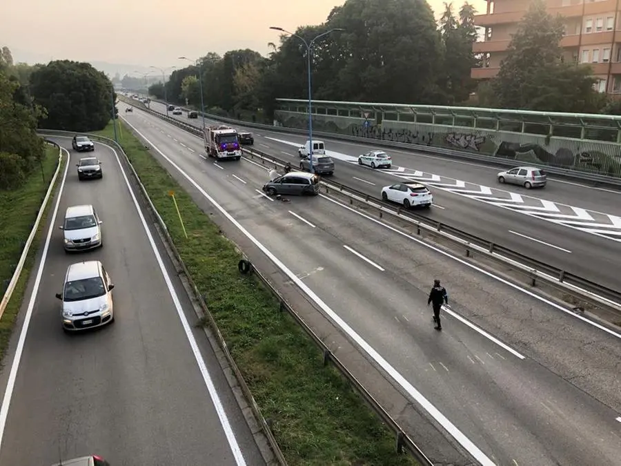 Incidente Sulla Ovest, Traffico In Tilt In Tangenziale | Giornale Di ...