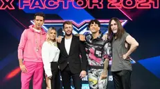Giudici e presentatore del nuovo X Factor -  Foto © www.giornaledibrescia.it