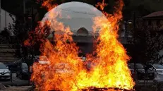 Il tradizione fuoco dei morti - Foto © www.giornaledibrescia.it