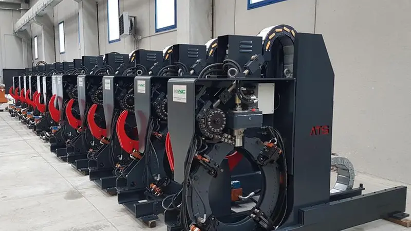 Le legatrici di Ats Mechatronics - Foto © www.giornaledibrescia.it