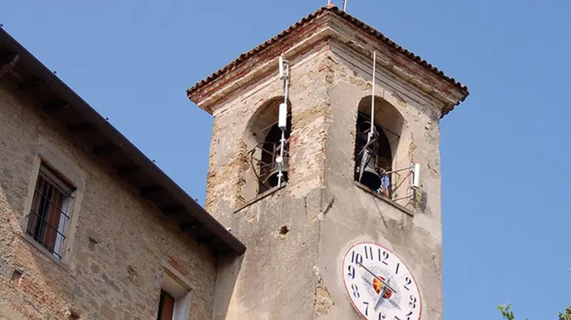 Torre del castello convento di Capriolo - Foto del Fondo per l'Ambiente italiano