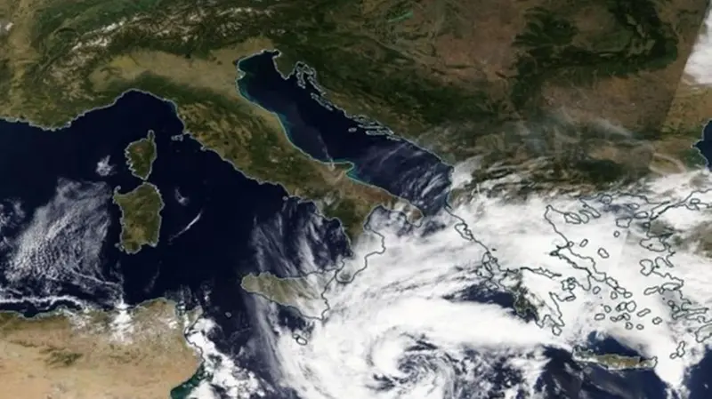 Il «Medicane» Zorbas del settembre 2018 - Foto Nasa © www.giornaledibrescia.it