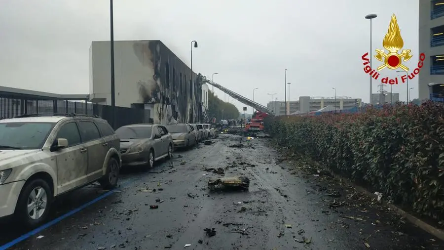 San Donato, soccorritori sul luogo della tragedia: 8 le vittime