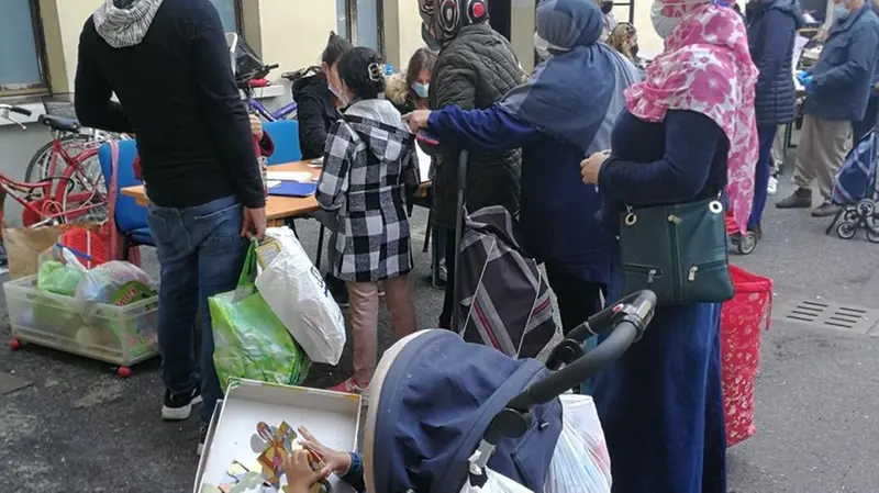 Famiglie. Nel bisogno ci sono italiani e stranieri
