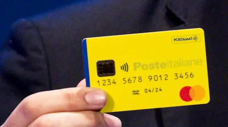 La carta su cui viene caricata la somma attribuita a ciascun percettore del «reddito»