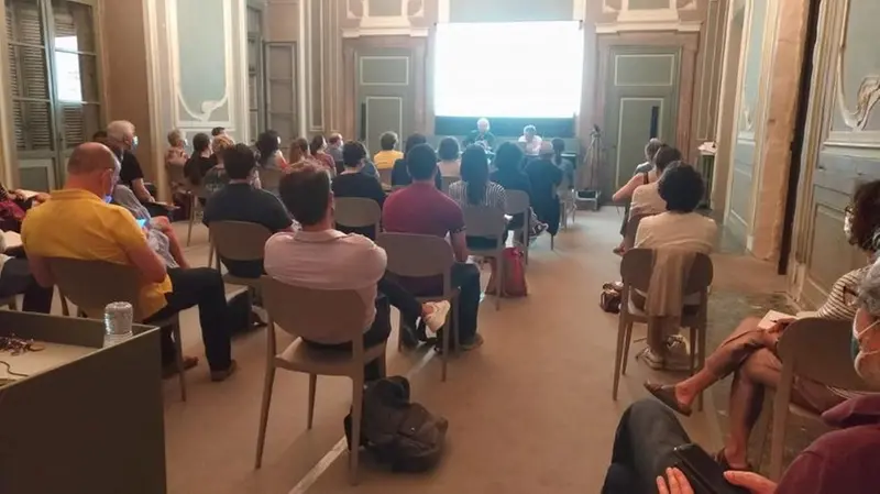 I 40 studenti della Scuola Antimafia al Mo.Ca. a Brescia, con loro altri 400 collegati online - Foto tratta da Facebook