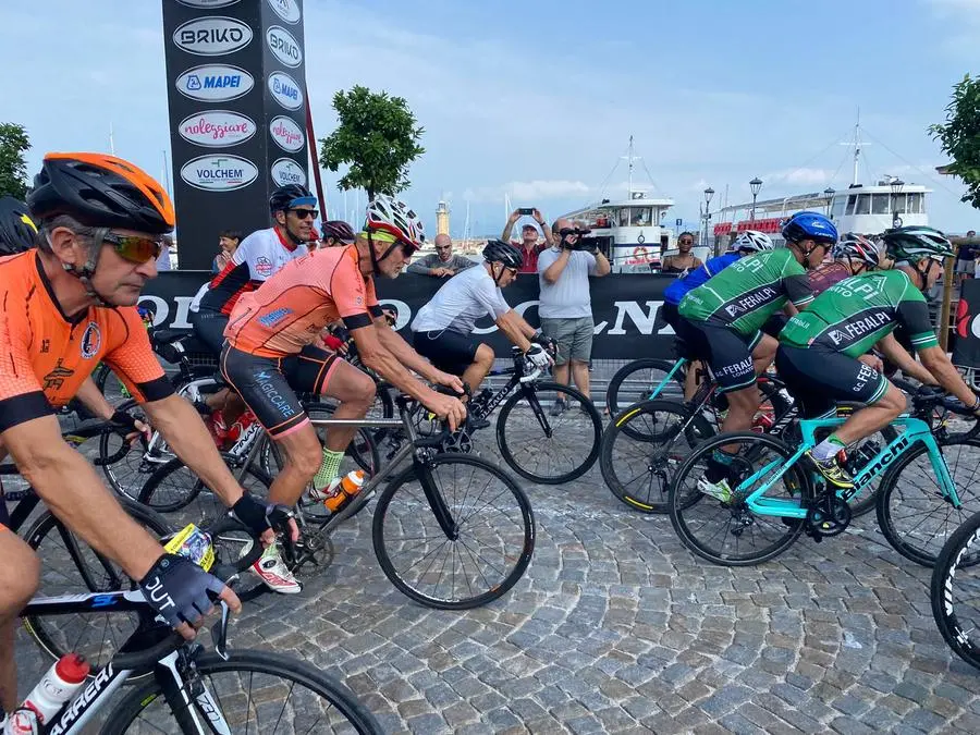 I partecipanti alla seconda giornata del Colnago cycling Fesitval