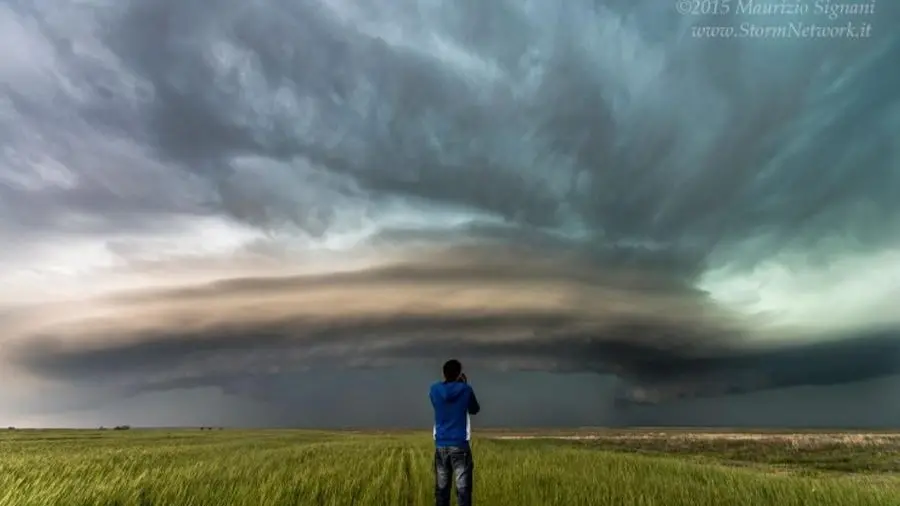 Maurizio Signani alle prese con una tempesta in Colorado, negli Stati Uniti