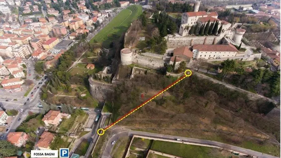 Il percorso dell’ascensore correrà per gran parte nella roccia, per sbucare sul piazzale della Locomotiva - Foto © www.giornaledibrescia.it