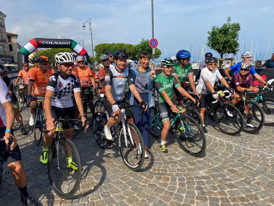 I partecipanti alla seconda giornata del Colnago cycling Fesitval