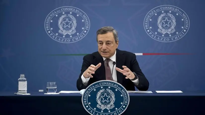 Mario Draghi presenta la Nota di aggiornamento del Def - Foto Ansa © www.giornaledibrescia.it