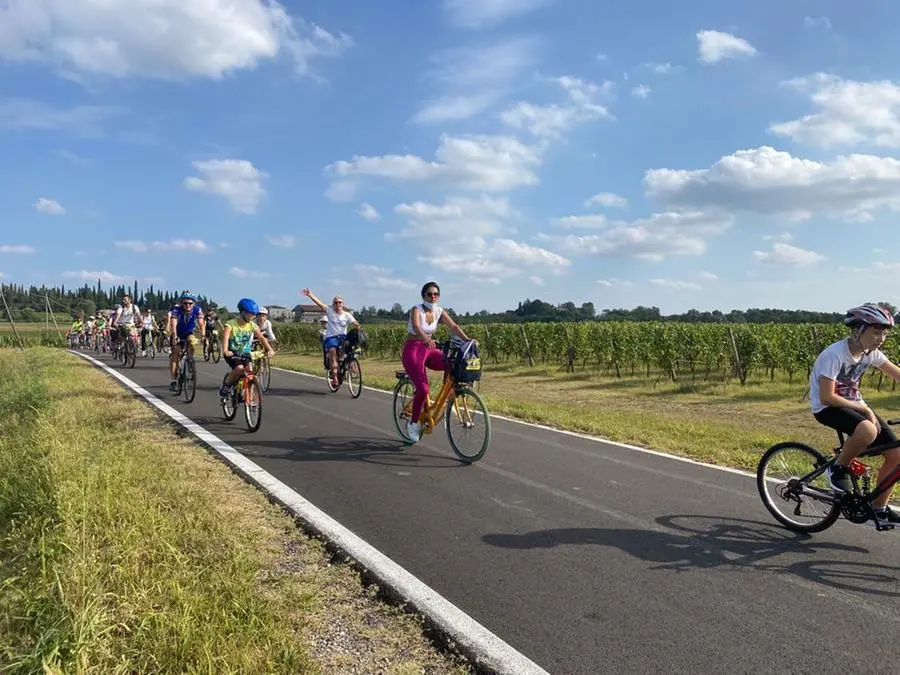 I partecipanti alla seconda giornata del Colnago cycling Fesitval