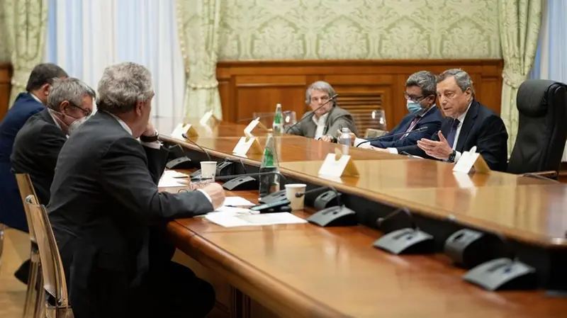 Una seduta del Consiglio dei ministri -  Foto Ufficio stampa Palazzo Chigi © www.giornaledibrescia.it