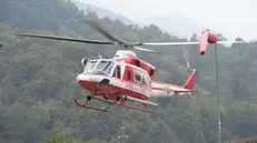 L'elicottero dei Vigili del fuoco - Foto © www.giornaledibrescia.it