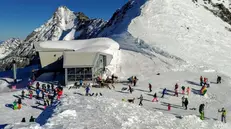 Il rifugio Panorama 300 Glacier sul ghiacciaio Presena - Foto © www.giornaledibrescia.it