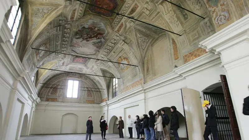 La chiesa annessa alla Caserma Gnutti
