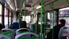 Sugli autobus tornano i controllori, che dovranno controllare anche la capienza - Foto © www.giornaledibrescia.it