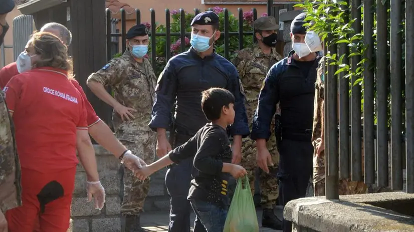 Uno dei 35 bambini afghani arrivati a Edolo