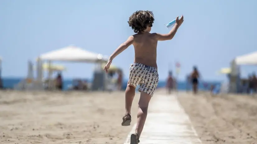 Una spiaggia di Viareggio -  Foto © www.giornaledibrescia.it