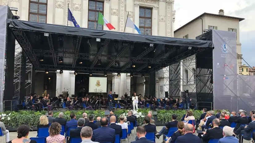 Questura 110 anni, anche Renga in concerto con la Banda della Polizia
