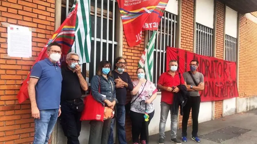 Una protesta dei lavoratori Caffaro in cassa integrazione, foto del 2020 - Foto © www.giornaledibrescia.it