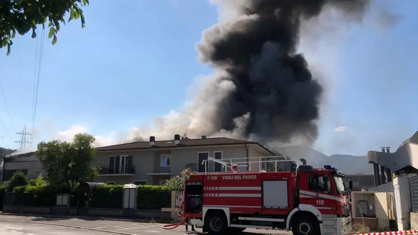 Incendio in fabbrica a Concesio