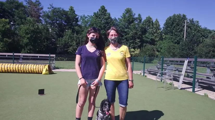 Giulia e Dora campionesse di Rally Obedience categoria «Avviamento Junior»