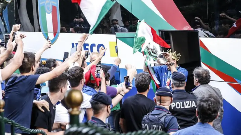 Gli azzurri in Italia
