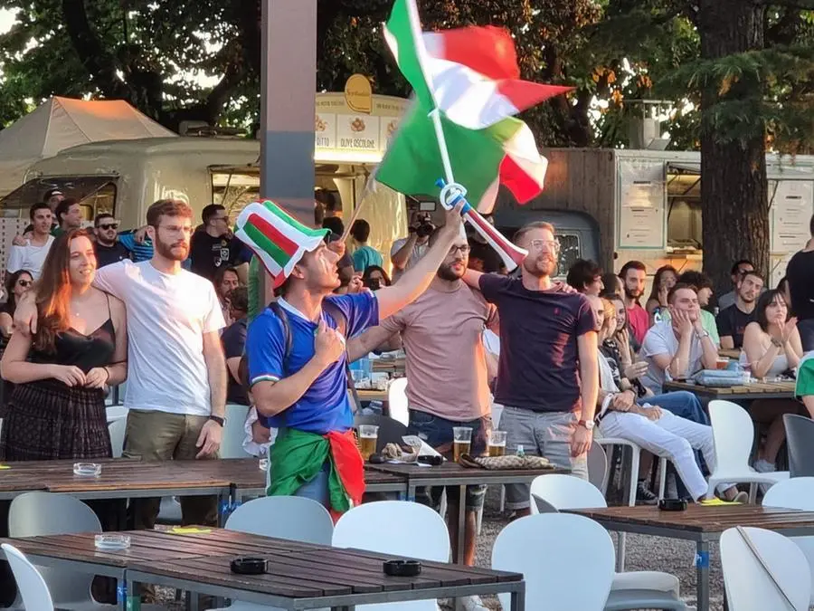 Brescia e provincia vestiti a festa per la finale di Euro 2020