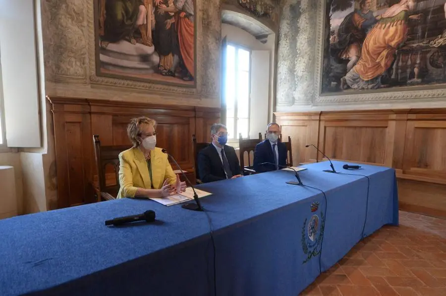 Letizia Moratti in visita a Brescia per annunciare l'investimento