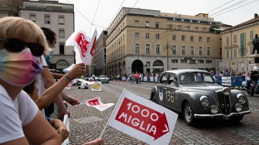 Mille Miglia 2021: il passaggio a Parma