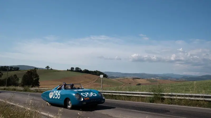Mille Miglia 2021: il passaggio in Maremma